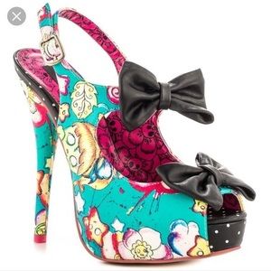 Iron Fist Over the Rainbow Platforms Aqua